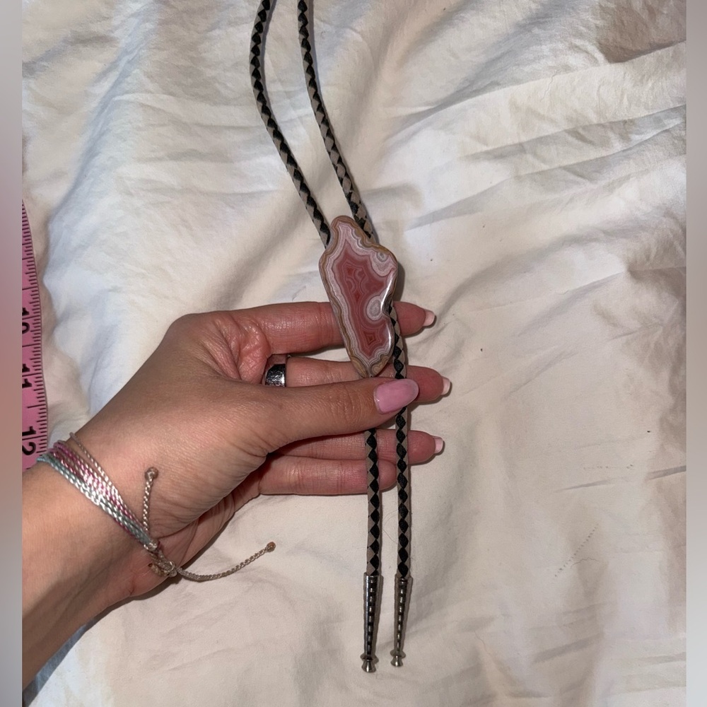 🌾🤠Vintage Western Bolo Tie with polished AgateGem🌾🤠